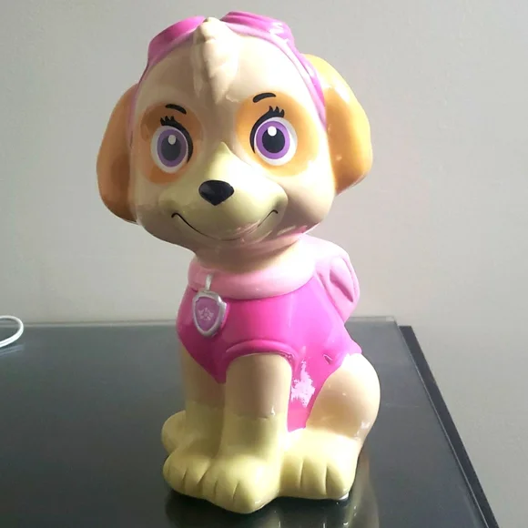 Skye piggy bank paw patrol